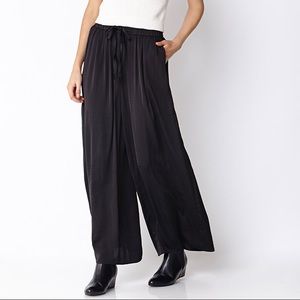 3/$30 Palazzo Drawstring Pants w/ Pockets